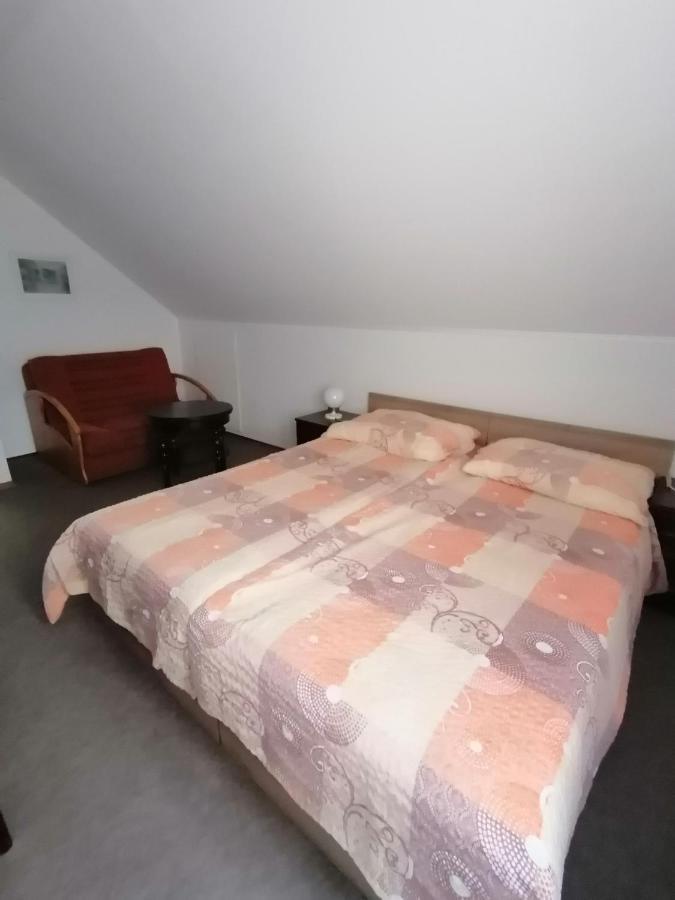 Ubytovani V Apartmanu Mladkov Luaran gambar